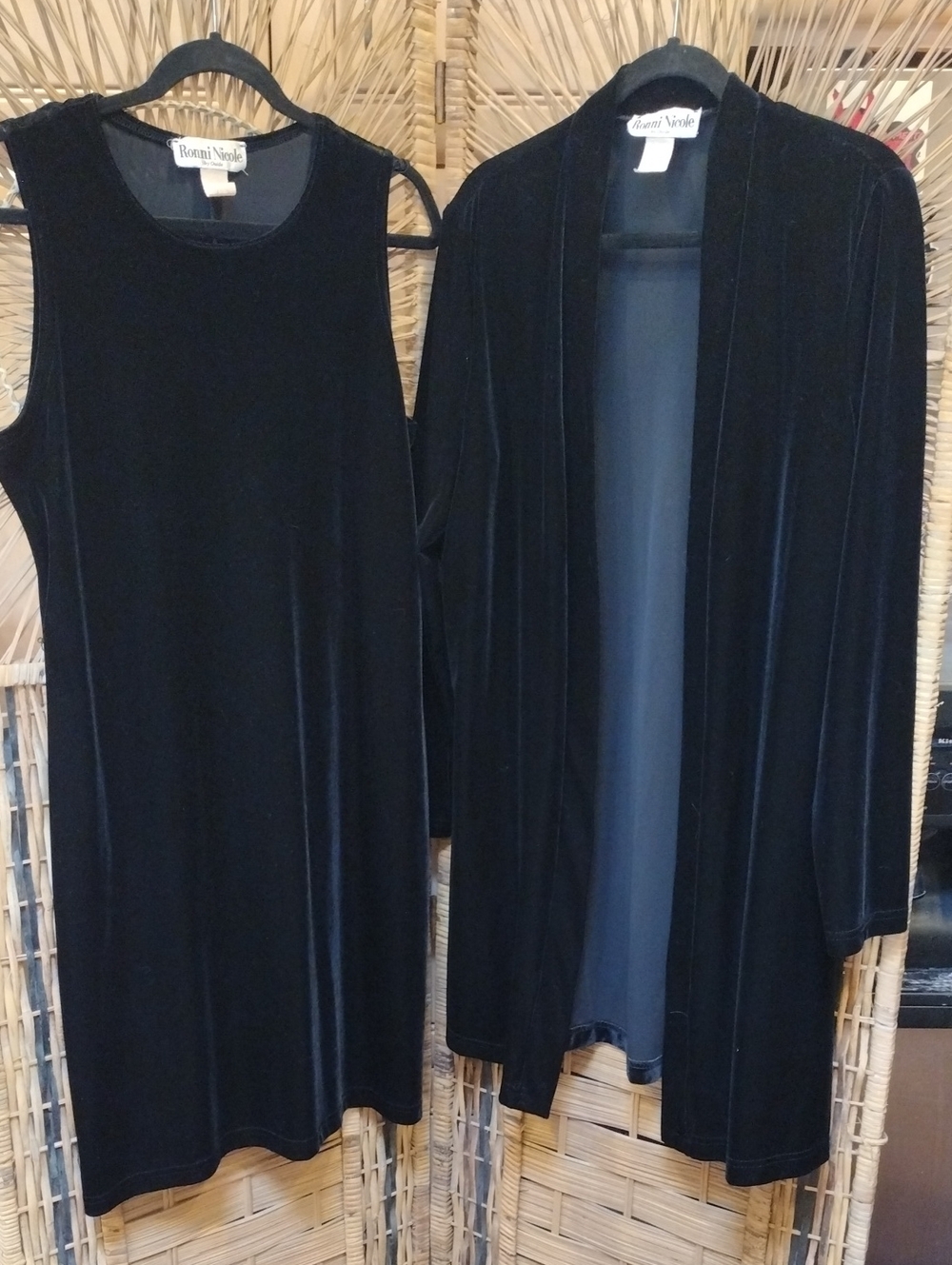 🖤 90's Goth Ronnie Nicole Black Velour/ Velvet Dress And Coat Set
